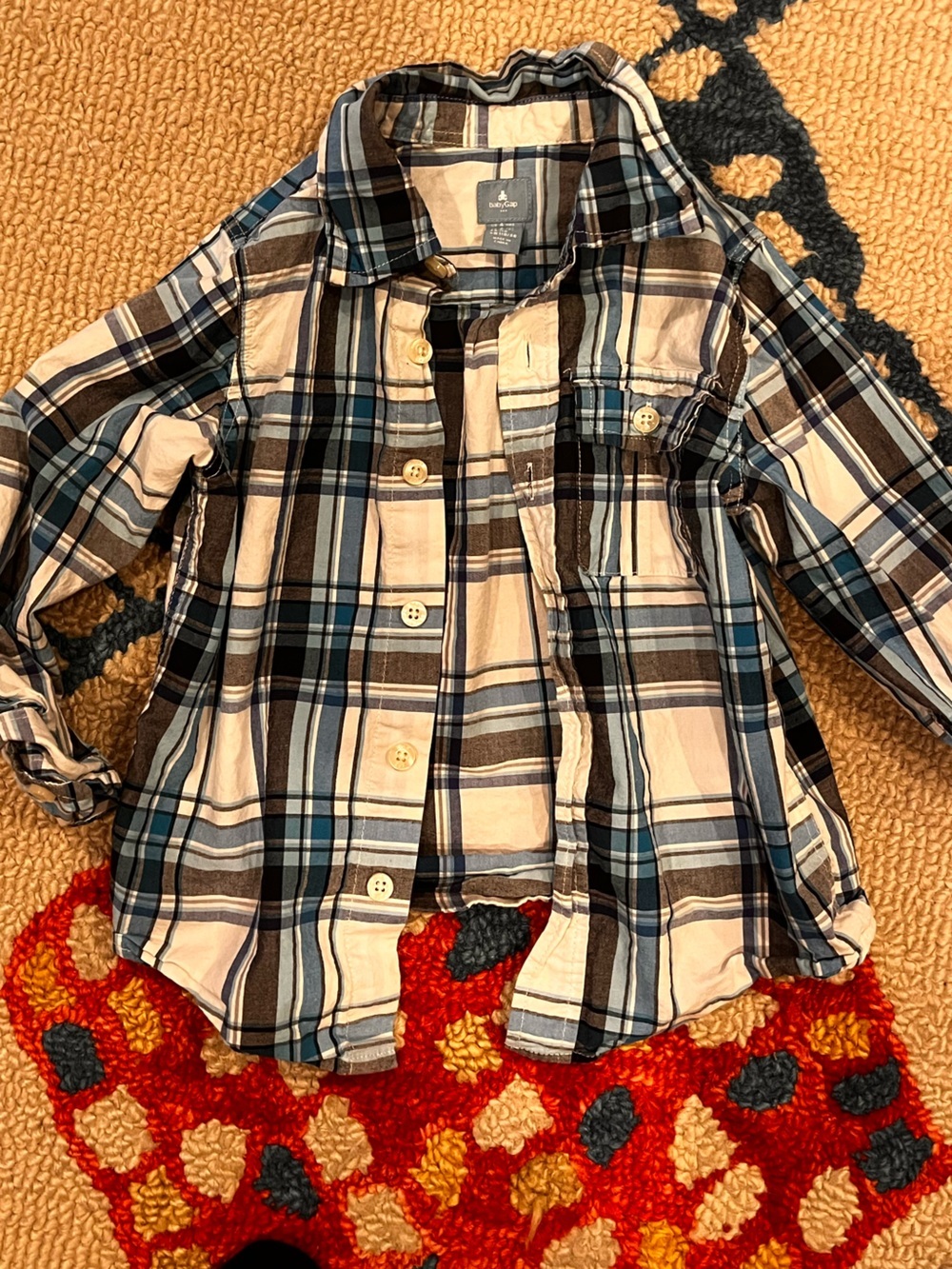 Gap button down shirt